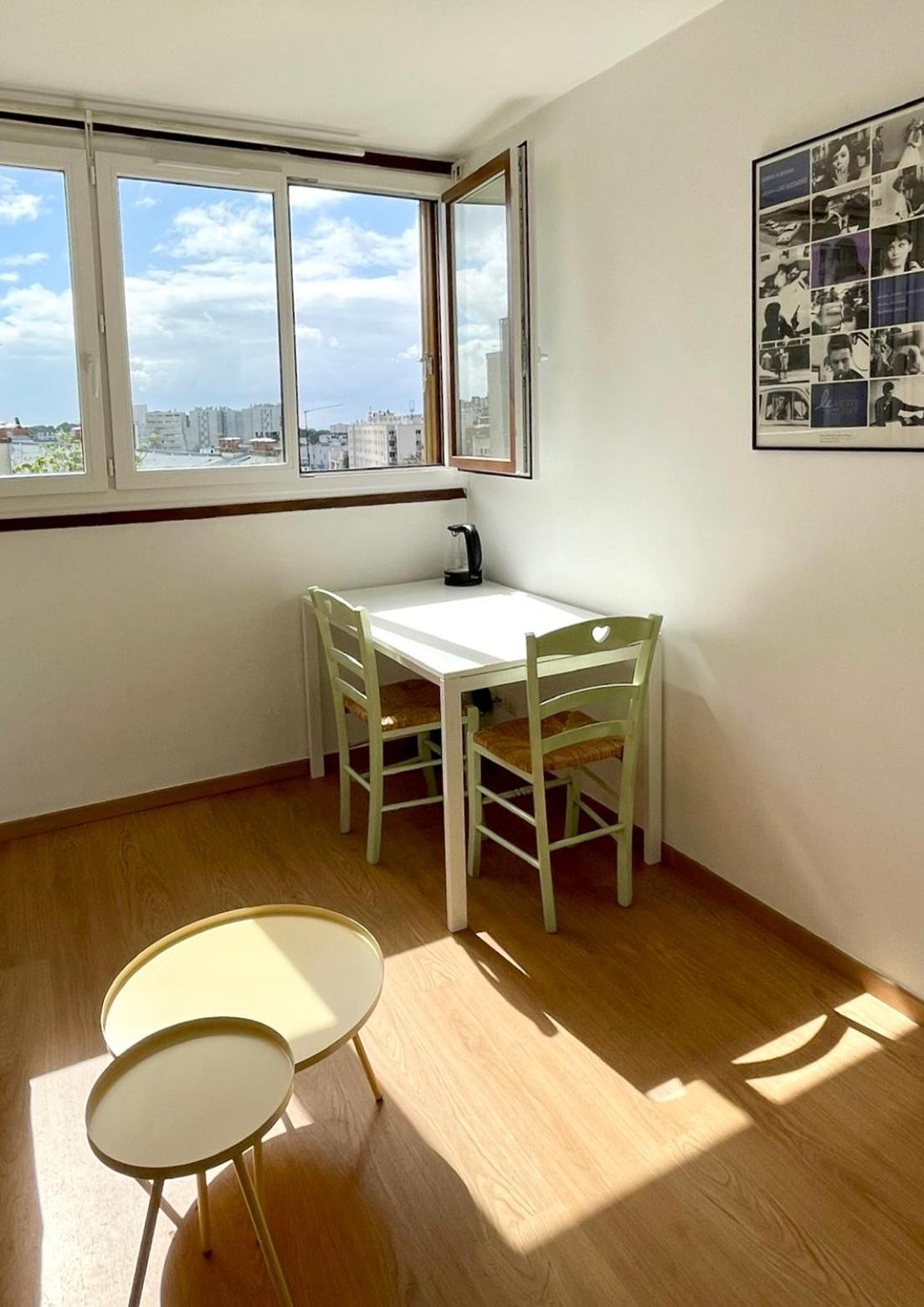 Charming Bright Sunny Studio In Belleville Paris Eksteriør bilde