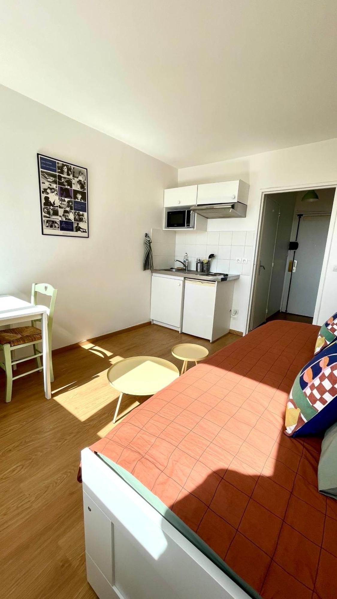 Charming Bright Sunny Studio In Belleville Paris Eksteriør bilde